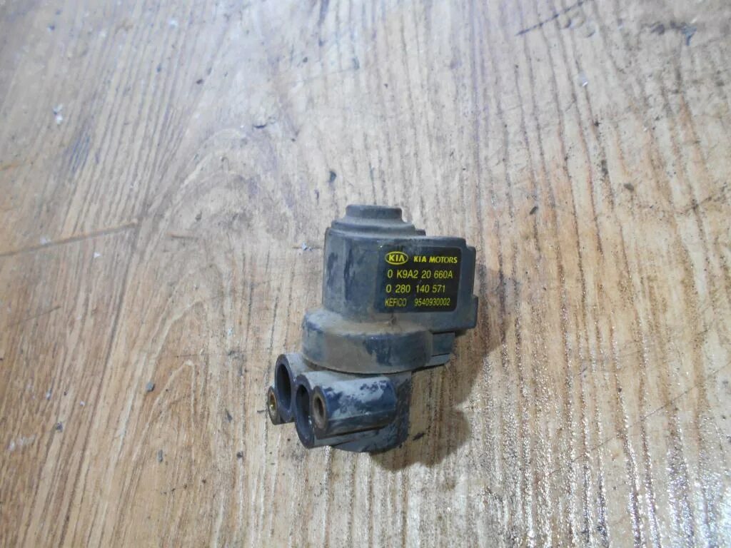 Регулятор клапанов киа рио. Регулятор холостого хода рио. Регулятор холостого хода киа рио 2003. Регулятор холостого хода рио. Регулятор холостого хода рио.