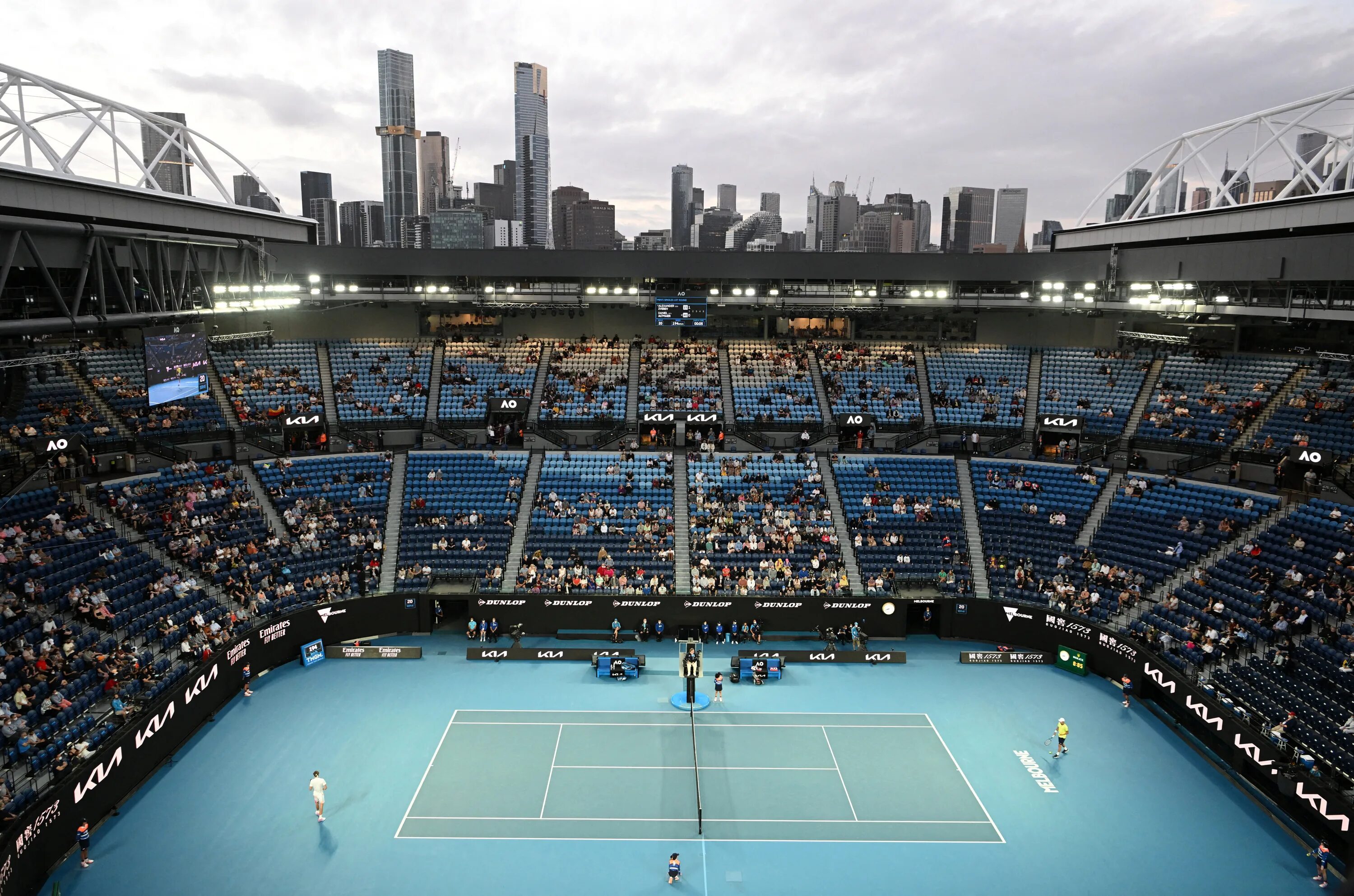 Австралия опен сетки. Melbourne Australian open. Австралия опен с высоты птичьего. Мельбурн Австралия вечер австралиан опен. Теннис Австралия ОУ.