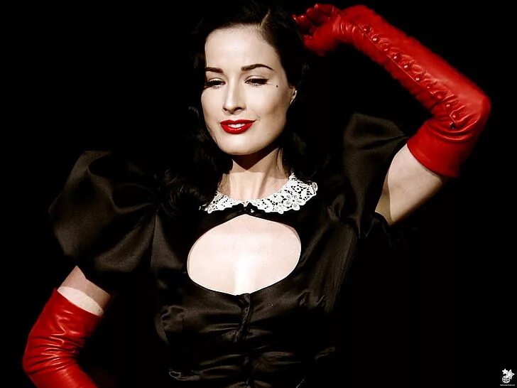 Шер бурлеск. Dita von Teese Burlesque.