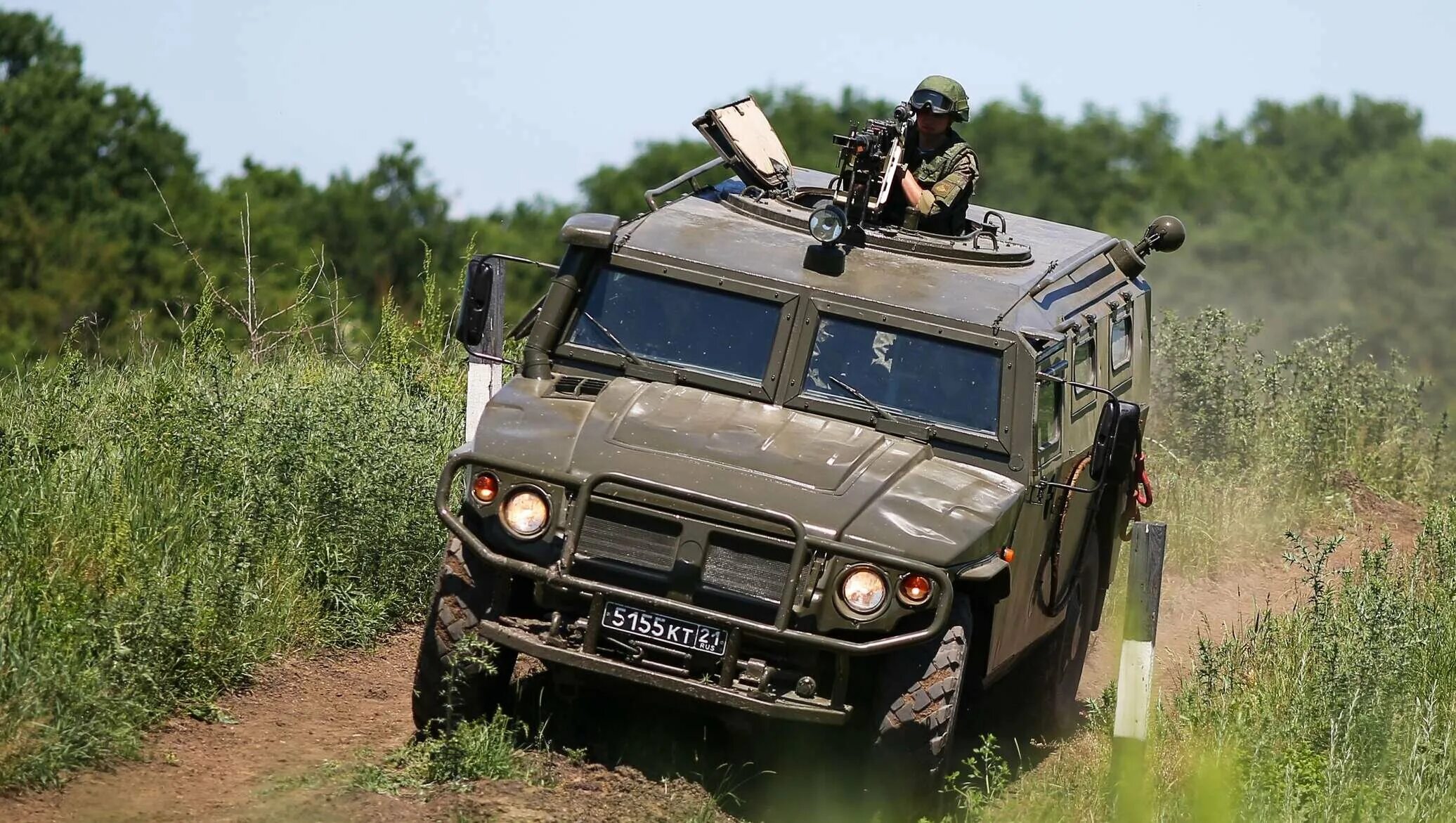 Создать боевой машины. Конструктор слубан ww2 броневик. Бронеавтомобили «тигр-м спн». Бронеавтомобиль тайфун к 4386. Wiesel из лего.