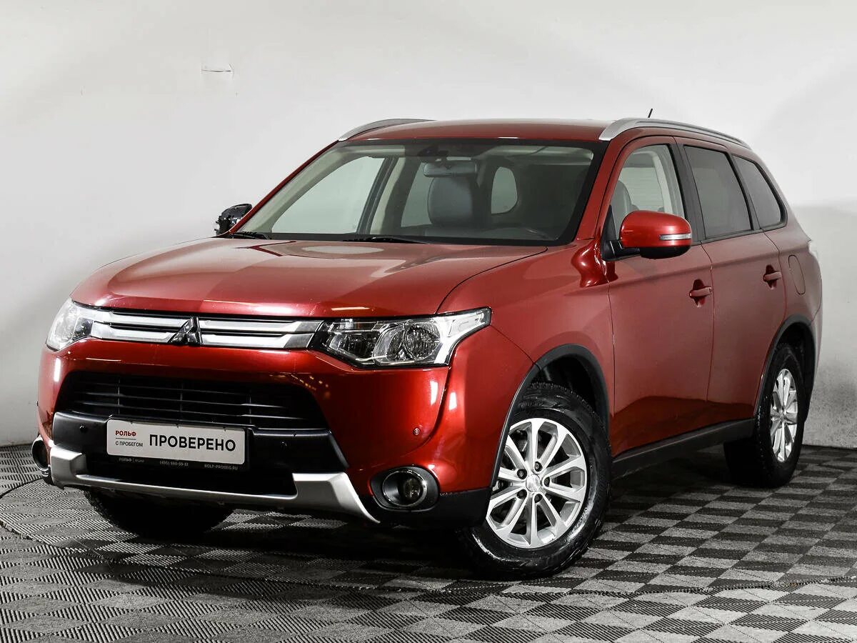 Mitsubishi outlander 4wd. Мицубиси Аутлендер 4. Аутлендер 4 поколения. Мицубиси Аутлендер 3. Mitsubishi Outlander 2014.