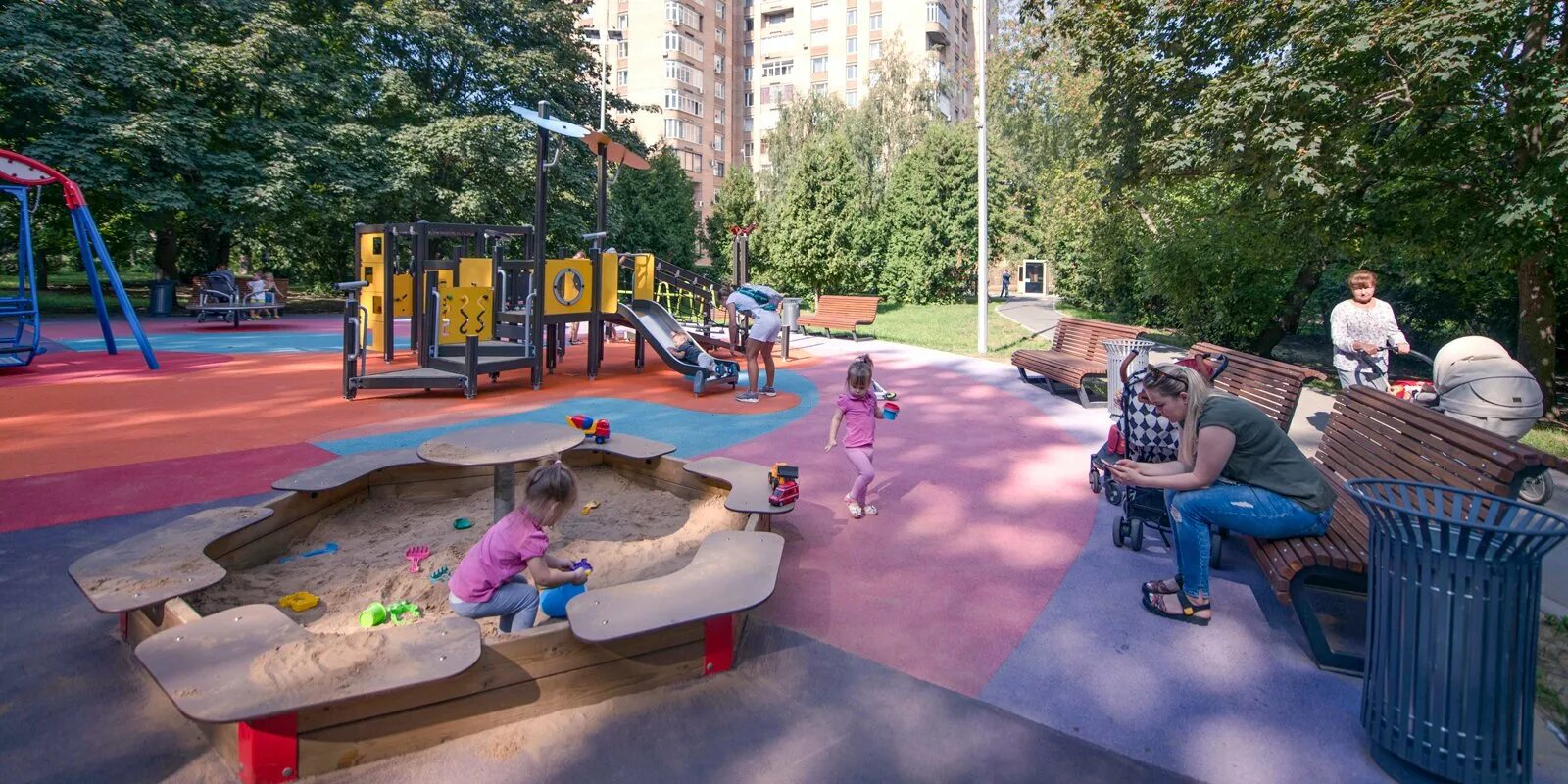 Парк 50 летия октября раменки. Парк 50 летия октября проспект вернадского. Парк 50-летия октября москва. Парк на проспекте вернадского. Парк на проспекте вернадского.