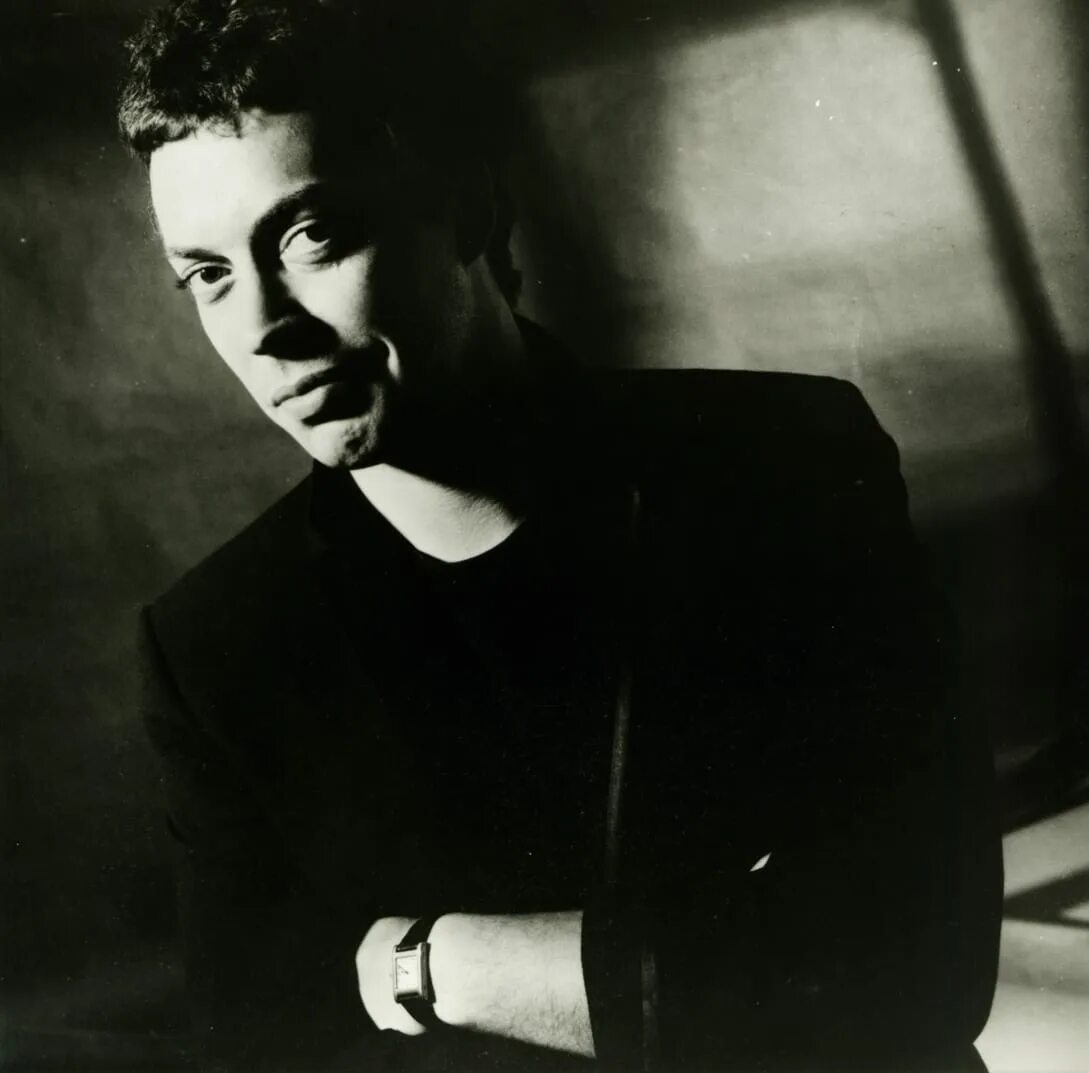 Tim curry. Timothy james curry. тим карри в молодости. тим карри сейчас.