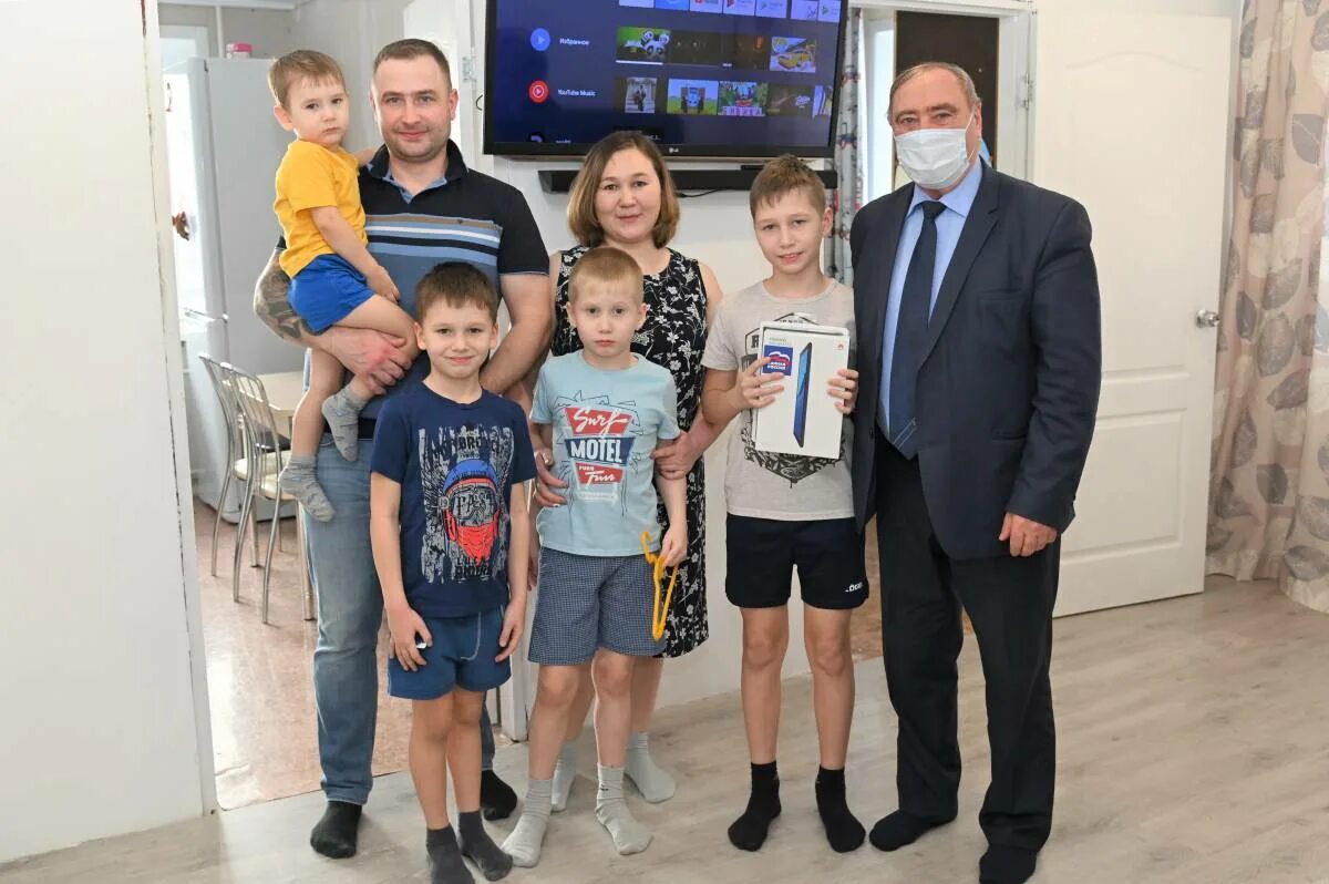 Многодетная семья плотниковых бердска. Конкурсы для всей семьи. Многодетная семья конкурс 2015 ташла семья бикеевых оренбургская обл. Многодетная семья из новосибирска кирюша. Многодетная семья конкурс 2015 ташла.