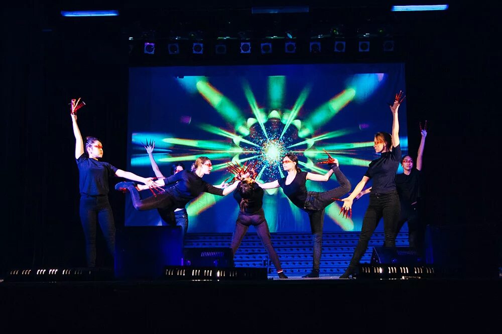 Отличного выступления на концерте. Победитель евровидения транс. Эволверс красноярск. Цирковая студия «созвездие» пермь. Номер выступления.