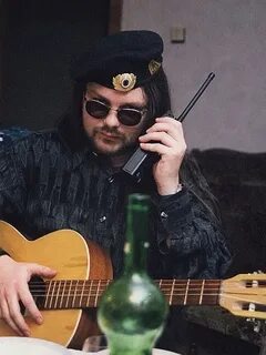 Солист рок острова