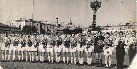 Апрель 1954 год