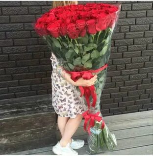 Большие высокие розы
