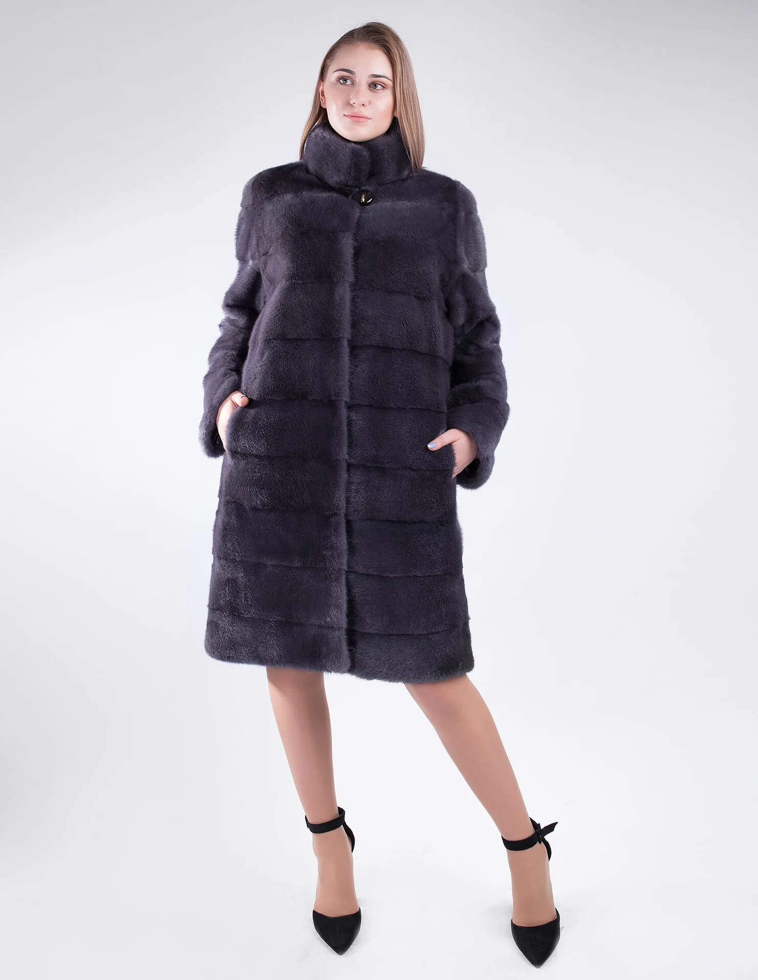 Шуба норка blackglama. Норковые шубы лама. Норковая шуба блэк лама. Норковые шубы лама. Шуба комбинированная норка и лама.