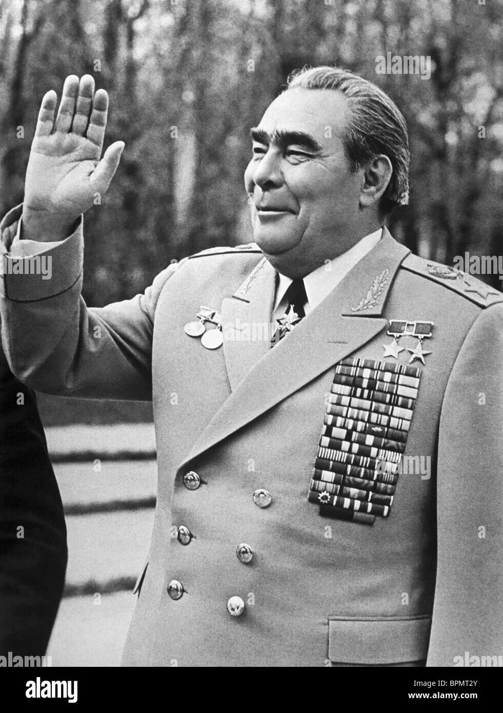 Каким вам представляется л и брежнев. Л и брежнев. брежнев 1964.