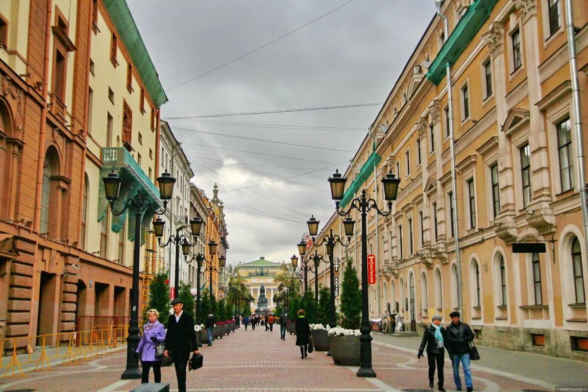 Образование улицы садовой. Садовая улица Санкт-Петербург. Малая Садовая улица. Малая Садовая Санкт-Петербург. Питер ул малая Садовая.