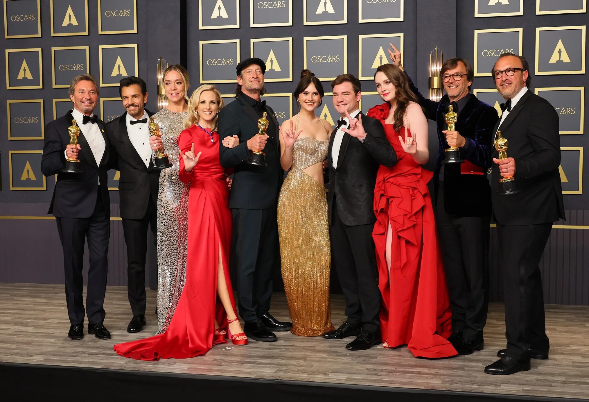 Брендан фрейзер оскар. Колин фаррелл 2023. Брендан фрейзер оскар 2023. Рами малек 2022. Брендан фрейзер 2023.