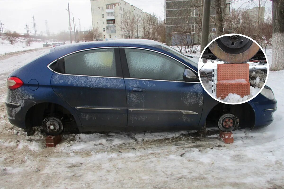 Украли колеса. Разули машину. Кражи колес автомобилей. Разули машину колеса. 63 колеса тольятти