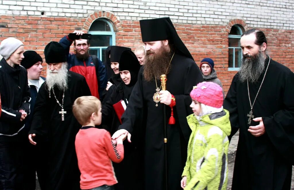 архимандрит иоанн луговских. могочино монастырь архангельский глас. могочинский мужской монастырь. могочино школа. малоярославецкий монастырь игумения николая.