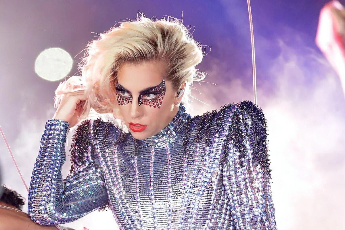Леди гага 2011. Леди гага фото. Леди гага обои. Леди гага 2007. Lady gaga все песни.