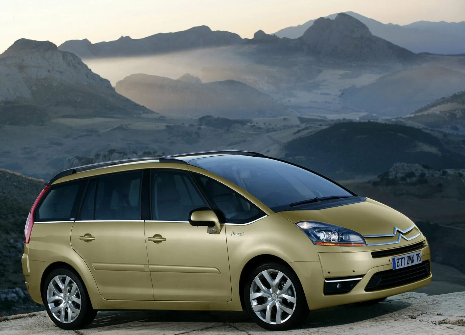Citroen grand picasso. Citroen grand picasso с4. гранд пикассо с4 минивэн. ситроен с4 гранд пикассо 2007. ситроен с4 гранд пикассо 7 местный.