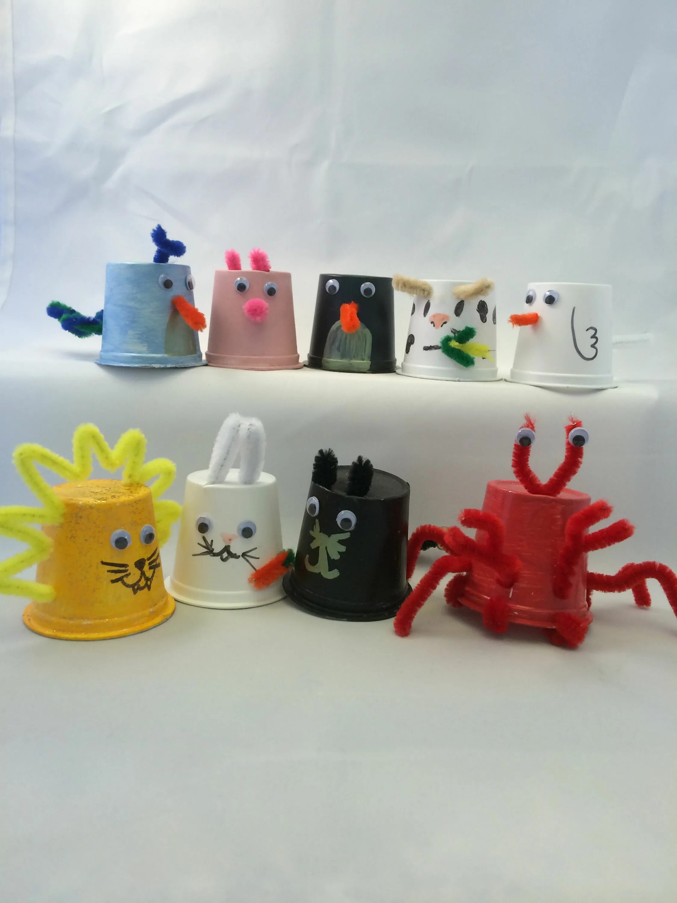 Поделки из одноразовых стаканчиков. Поделки из под йогурта. Поделки из под йогурта. Поделки из пластиковых стаканчиков. Поделки из стаканчиков.