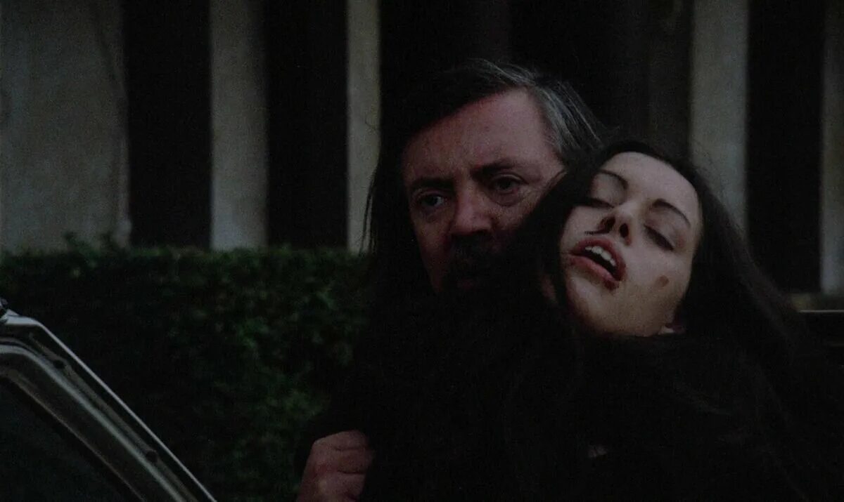 лондонская темница джек потрошитель. «джек-потрошитель» — фильм ужасов 1976. фильм потрошитель из нотр дама 1979. потрошитель из нотрдама (1975). потрошитель из нотрдама фильм 1975.