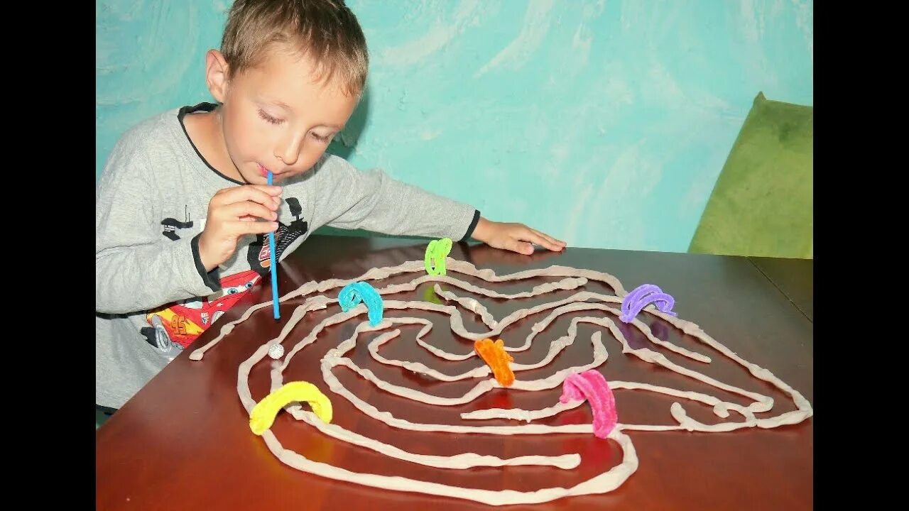 Поделки которыми можно играть. Развивающие игрушки для логопеда. игрушки для развития дыхания. мелкая моторика для детей. поделки для развития мелкой моторики.