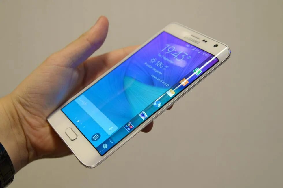 Самсунг с6 edge. Самсунг галакси s6 edge. Samsung galaxy 6 edge. Самсунг эйдж. Samsung galaxy s6 edge 64gb.