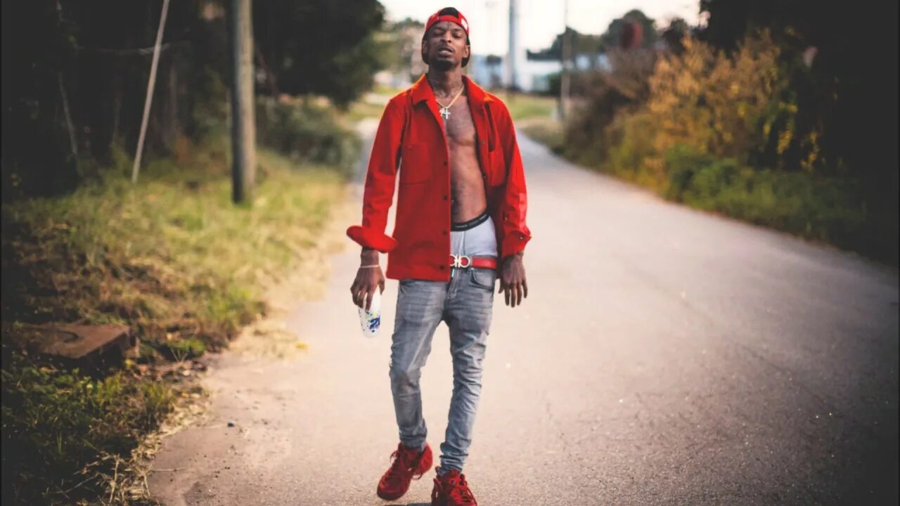 21 savage red. 21 savage рост. 21 савэдж. 21 savage young thug. 21 savage фото.