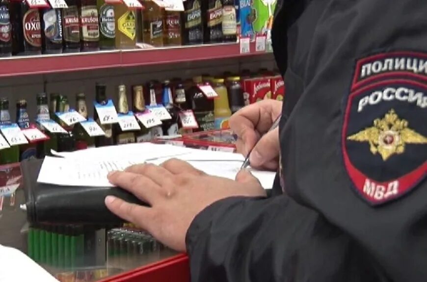 Торговля алкогольной продукцией. Реализация алкогольной продукции. Незаконный оборот алкогольной продукции. Алкогольной и спиртосодержащей продукции.