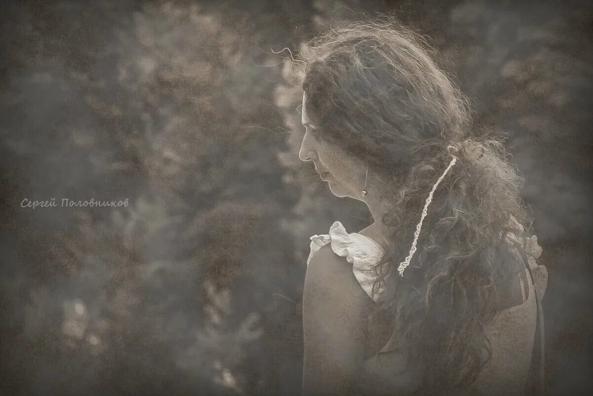 Почему я одинокая. Одиночество картинки с надписями. Женщина одиночка. Форум одиноких. Это одиночество.