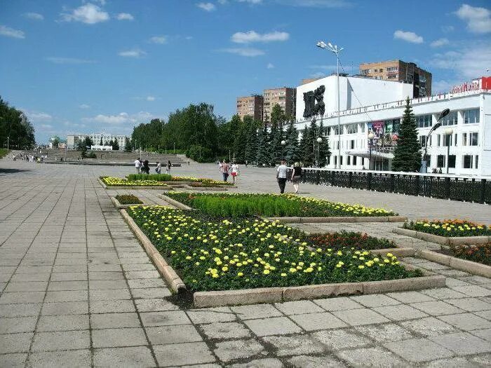 Площадь ижевска. Центр площадь ижевск. центральная площадь города ижевска. площадь ижевск центральная ижевск. центральная площадь г.иж.