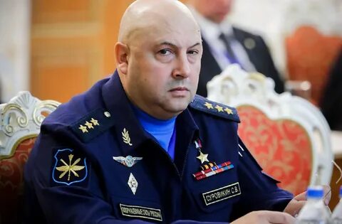 Командующий воздушно космическими силами