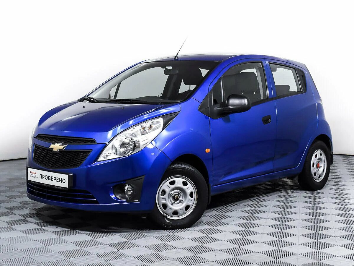 Спарк номер телефона. Chevrolet Spark 2011. Шевроле Спарк синий. Шевроле Спарк 3 поколение. Шевроле Спарк голубой.