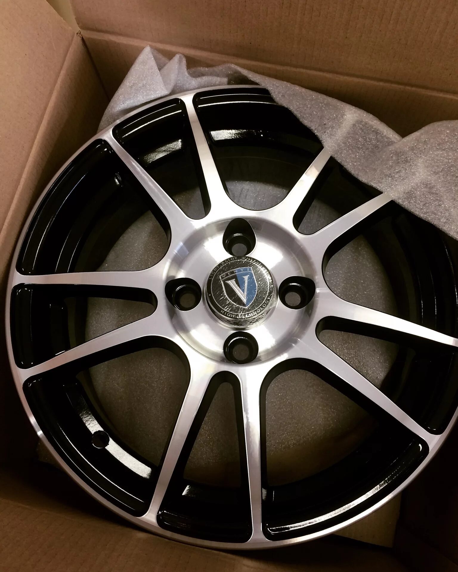 Приехали мои диски на лето!реплика VOSSEN CV3! - Hyundai Solaris, 1,6 л, 2015 го