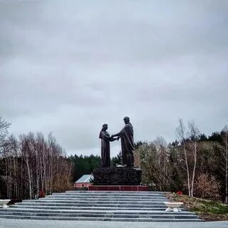 Нея памятник