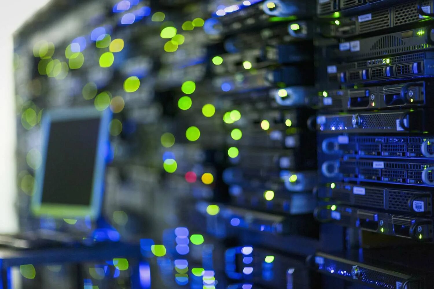 What is a computer network
