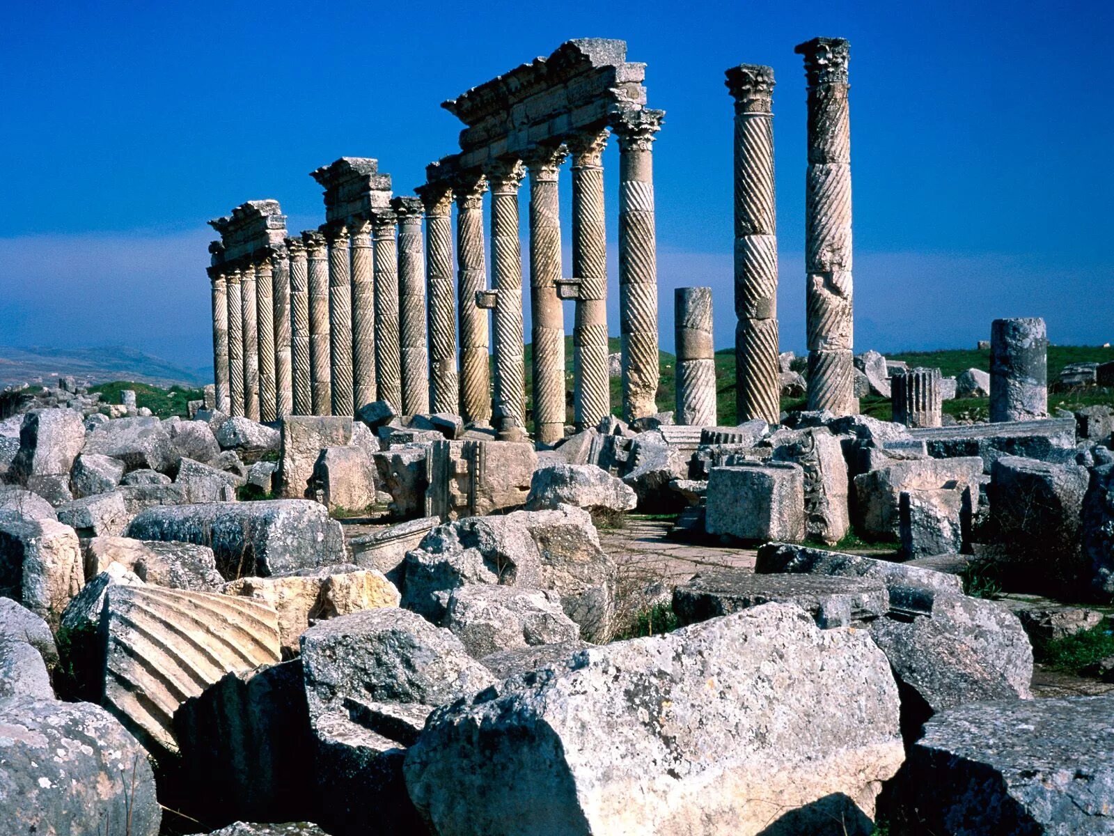 Древние греческие развалины. Развалины в Греции в Афинах. Афинский Акрополь Греция.