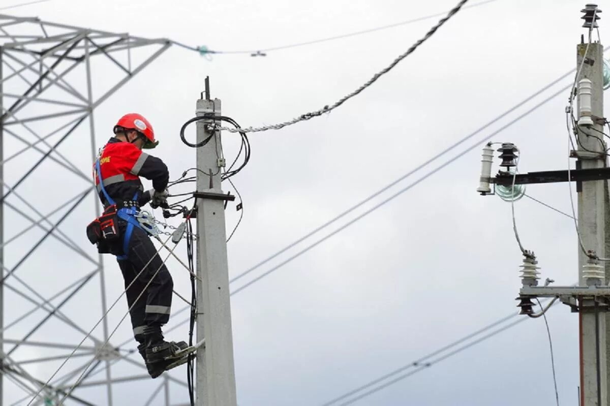 Распределительные электросети. Опора линии электропередачи россия. Технологическое присоединение к электросетям. Волс 110 кв. Подстанция электрическая 110/35/10 кв.