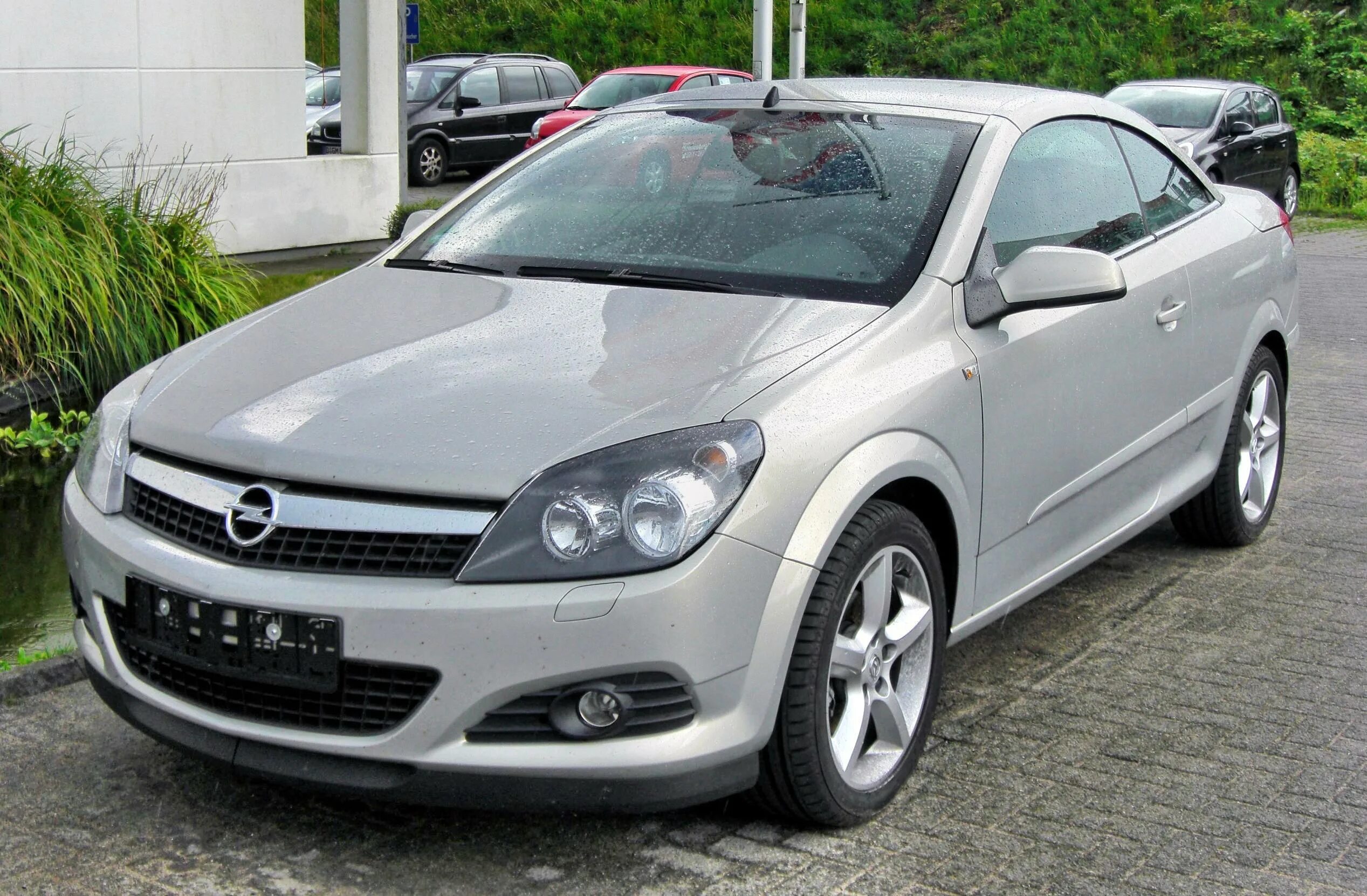 Opel h 2006. Opel Astra 2006.