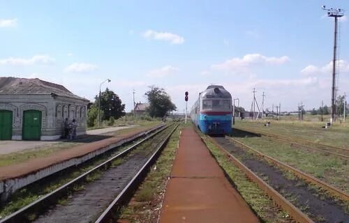 Кременное направление новости. Станция Кременная. Станция Голубовка Луганской обл. Город Кременное Луганская область. ЖД вокзал Голубовка Луганская область.