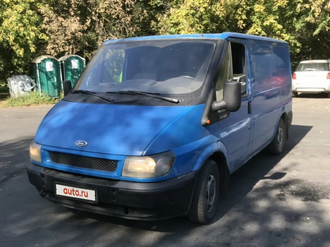 Купить форд в волгограде. Ford Transit 2004 2.0. Ford Transit 2004. Форд Транзит 2004. Форд Транзит дизель 2004.