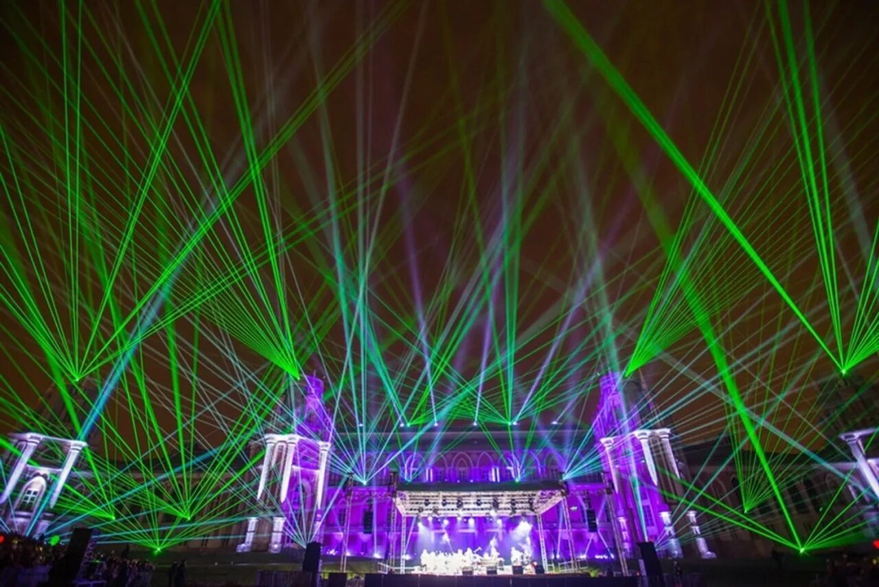 Kvant laser. Сетка на сцене. Пиротехническая звезда. Laser show. Show projects.