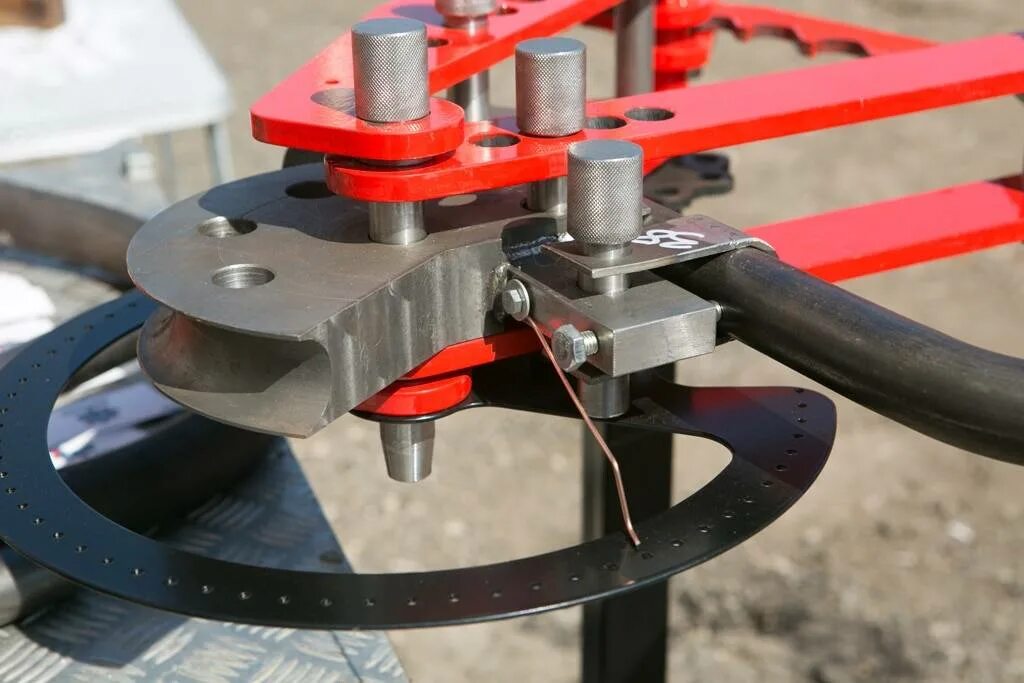 Трубогиб для профильной трубы ручной своими руками. Ручной трубогиб bigbender mk3. ручной трубогиб bigbender mk3 куп. big bender трубогиб. ручной трубогиб bigbender mk3 купить.