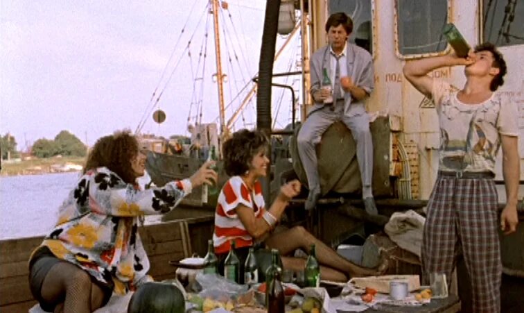 Андрей соколов в фильме маленькая вера. Анатолий васильев маленькая вера. Киноляпы и интересные факты. Маленькая вера отец. Анатолий васильев маленькая вера.