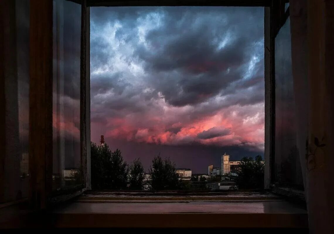Вид из окна облака. Небо в окне. Небо в окне. Небо в окне. Распахну окно тучи.