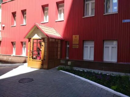 Челюскинцев 114