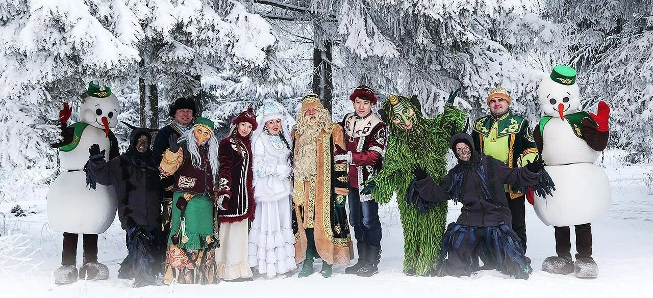 Квш бабай. Резиденция кыш бабая. резиденция кыш бабая и кар кызы казань. лес чудес казань кыш бабай. татарский дед мороз кыш бабай казань.