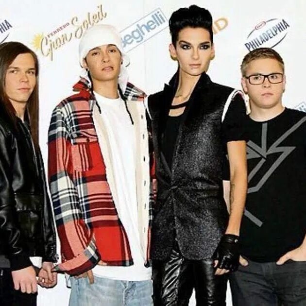 Hey you tokio. Немецкая молодежная группа токио хотел. tokio hotel солист. группа токио. tokio hotel hey du.