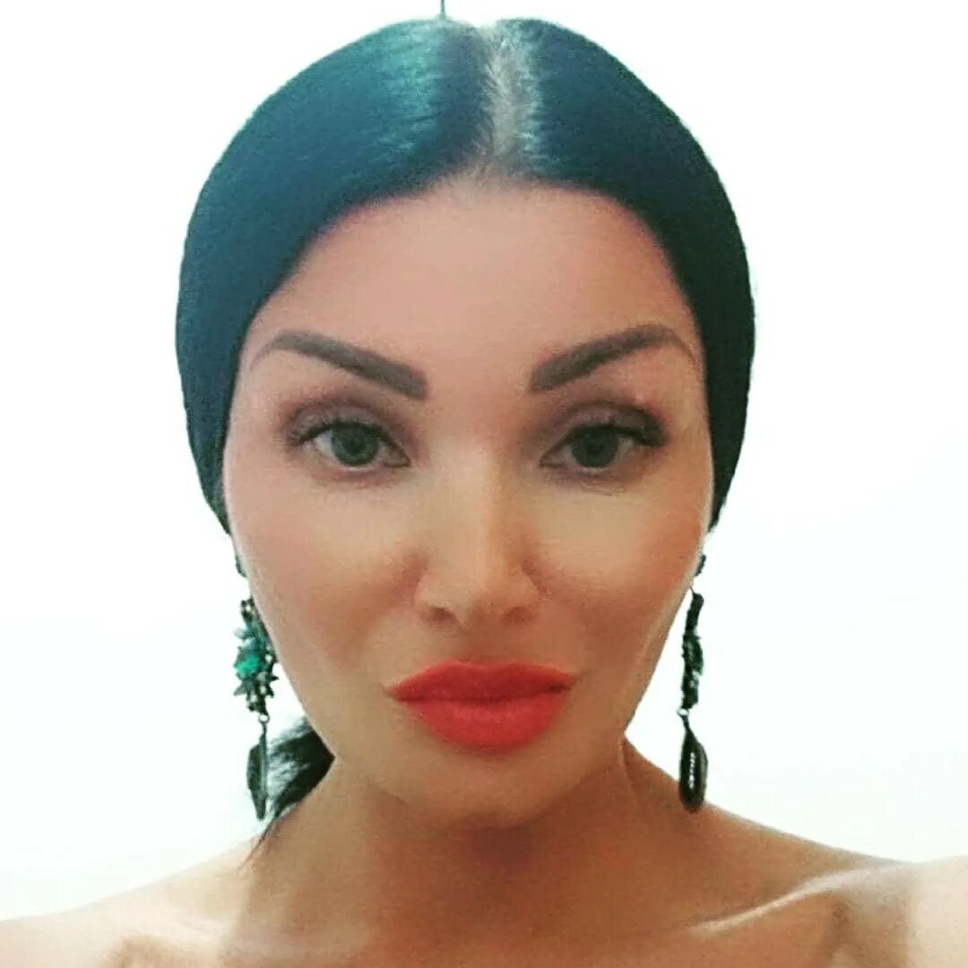 Бухгалтер. Бухгалтер инфотех кызыл. Оксана лятьева бухгалтер сыктывкар. Любовь сергеевна боровкова. Консультант плюс коми.