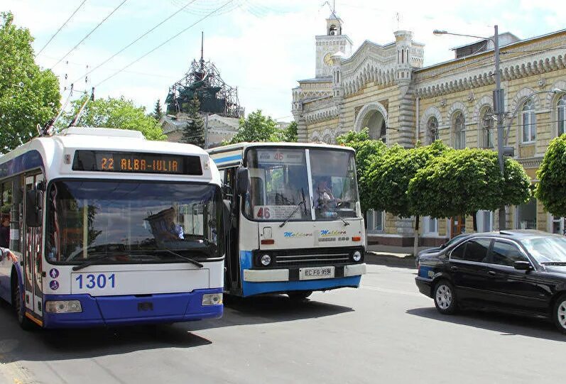 Кишинев Ungheni autobuze. Унгены Chisinau autobuze. Автобус Chisinau Ungheni autobuze. Новійц автобус Кишинева. Одесса кишинев автобус