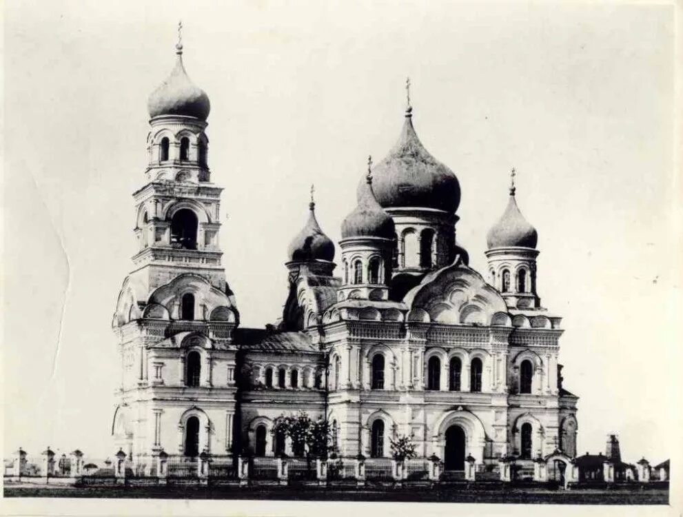 Храм рождества богородицы никольское. Никольское храм рождества пресвятой богородицы. храм рождества пресвятой богородицы никольское астраханская. никольское астраханская область храм. храм в селе никольское астраханской области.