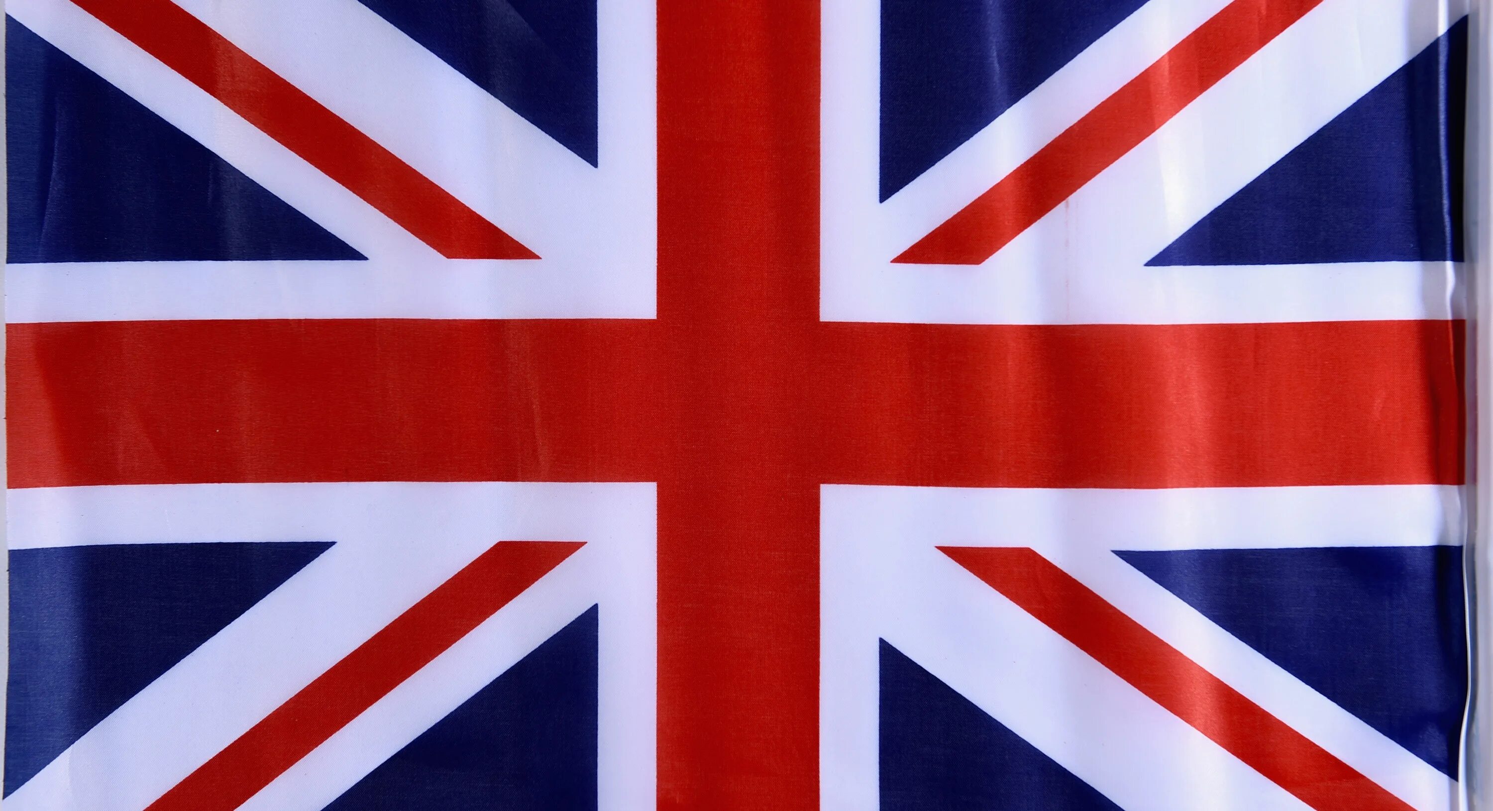 Британский флаг. Британский флаг картинки. Флаги с британским флагом. Great Britain флаг. Почему в британии приспущены флаги