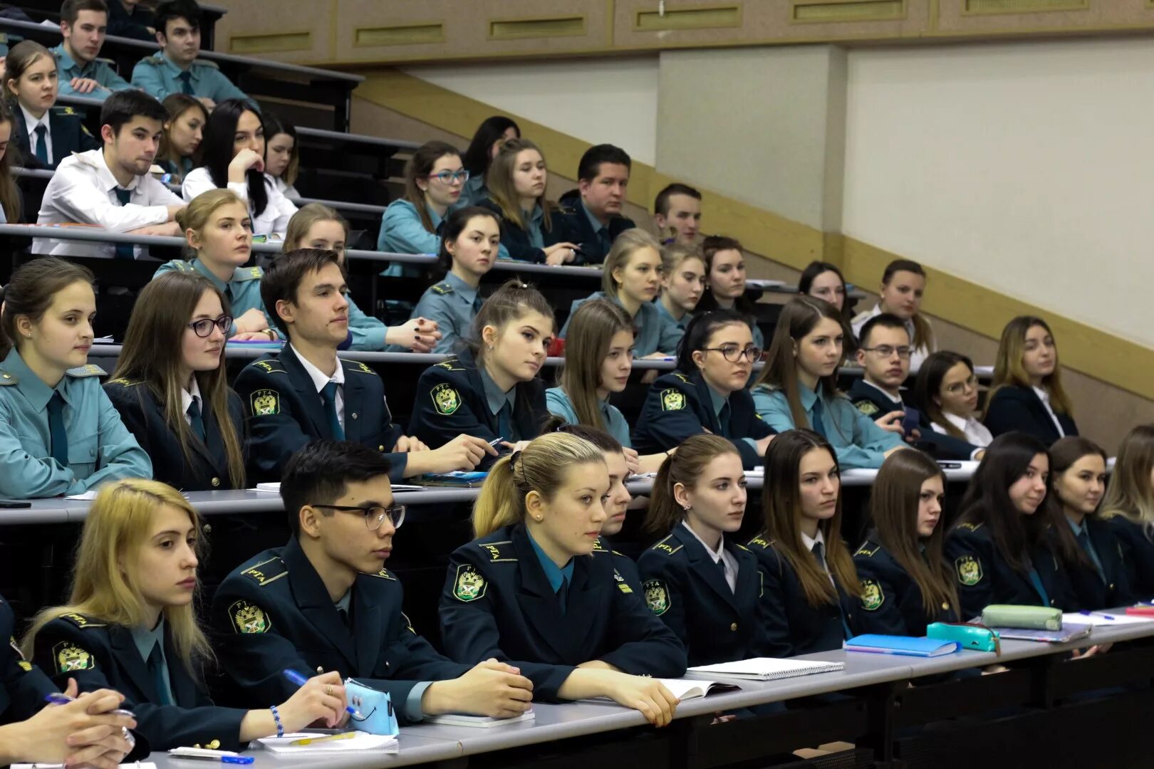 форма таможенной службы. таможенное дело студенты. ранхигс спб таможенное дело. пгу таможня пенза официальный. академия фтс.